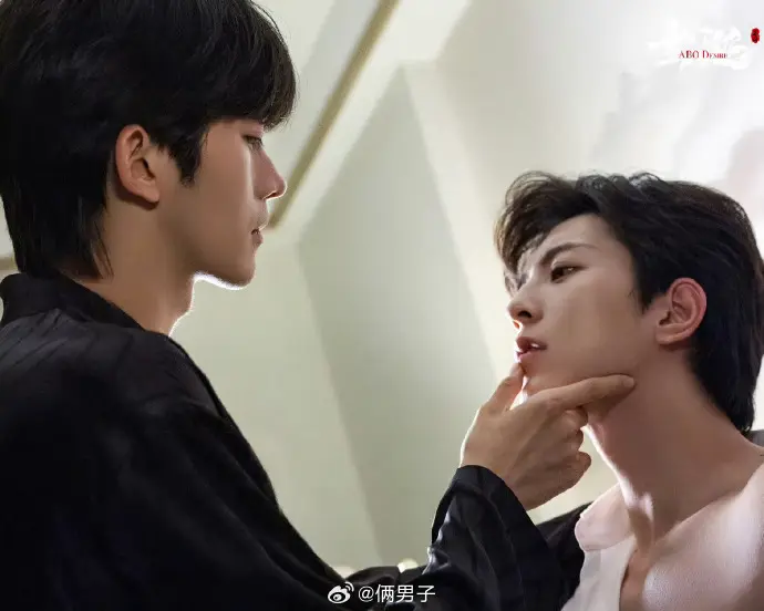 2025最新双男主短剧《垂涎》（11-12-13集）1080P高清观看 - 邱鼎杰&黄星主演完整版正片垂涎 - VS影院短剧垂涎全集