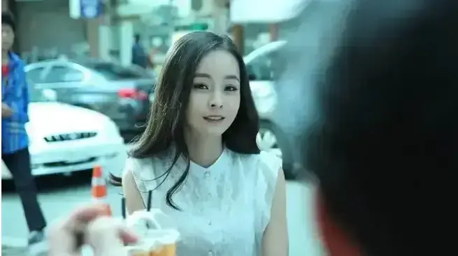 《继母》4K超清无删减全季在线看 - 国语中字无广告 - 后妈厨艺+辅导，重组家庭甜宠剧
