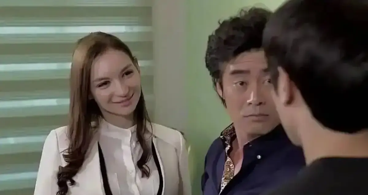 免费观看《俄罗斯妈妈》全集1080P高清-未删减中文字幕版在线播放网盘下载-俄罗斯妈妈温暖故事