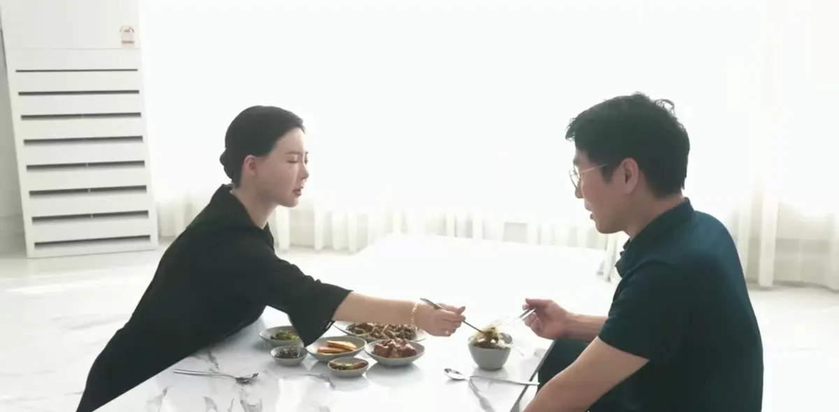 震撼上线！韩国电影《50岁继母的诱惑》金敏喜主演无删减超清全季免费观看-纯净无广告流畅体验-1080P修复中文字幕《50岁继母的诱惑》