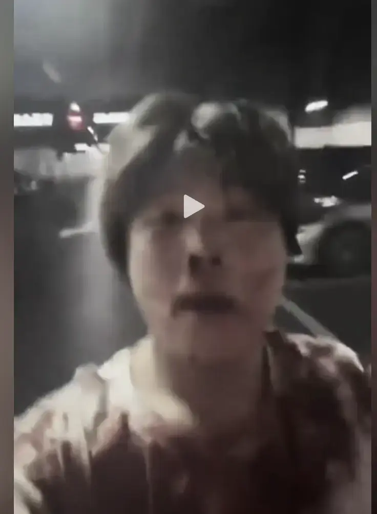 《深圳网红赵俊逸被打视频》流畅不卡顿无广告在线看，深圳网红赵俊逸被打视频事件还原全片，夸克百度网盘均可下载