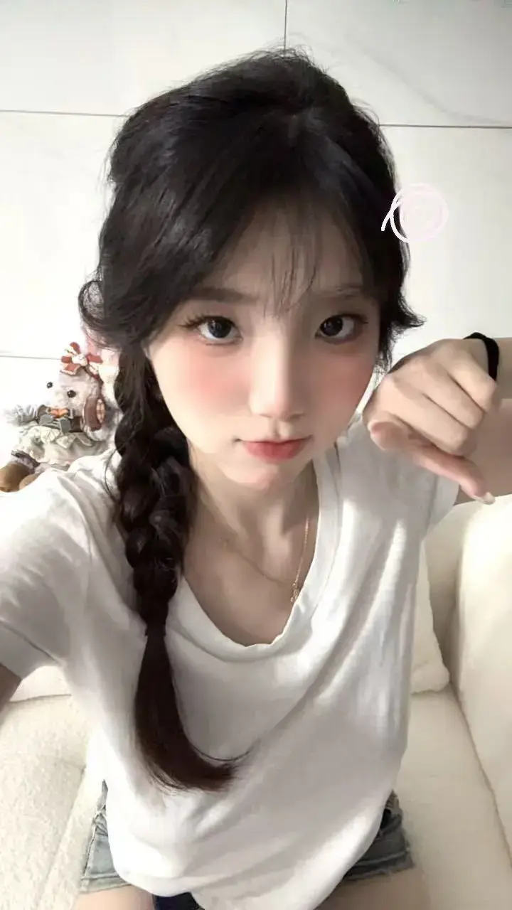 《女神Sunny77》典藏版画质免费看，沙懿琦爆笑日常不容错过，电梯战神情节超燃，塌房事件真相大白！